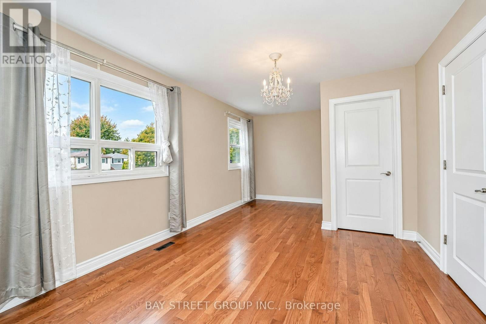 25 Karma Road, Markham, ON, L3R 4S8 - 24