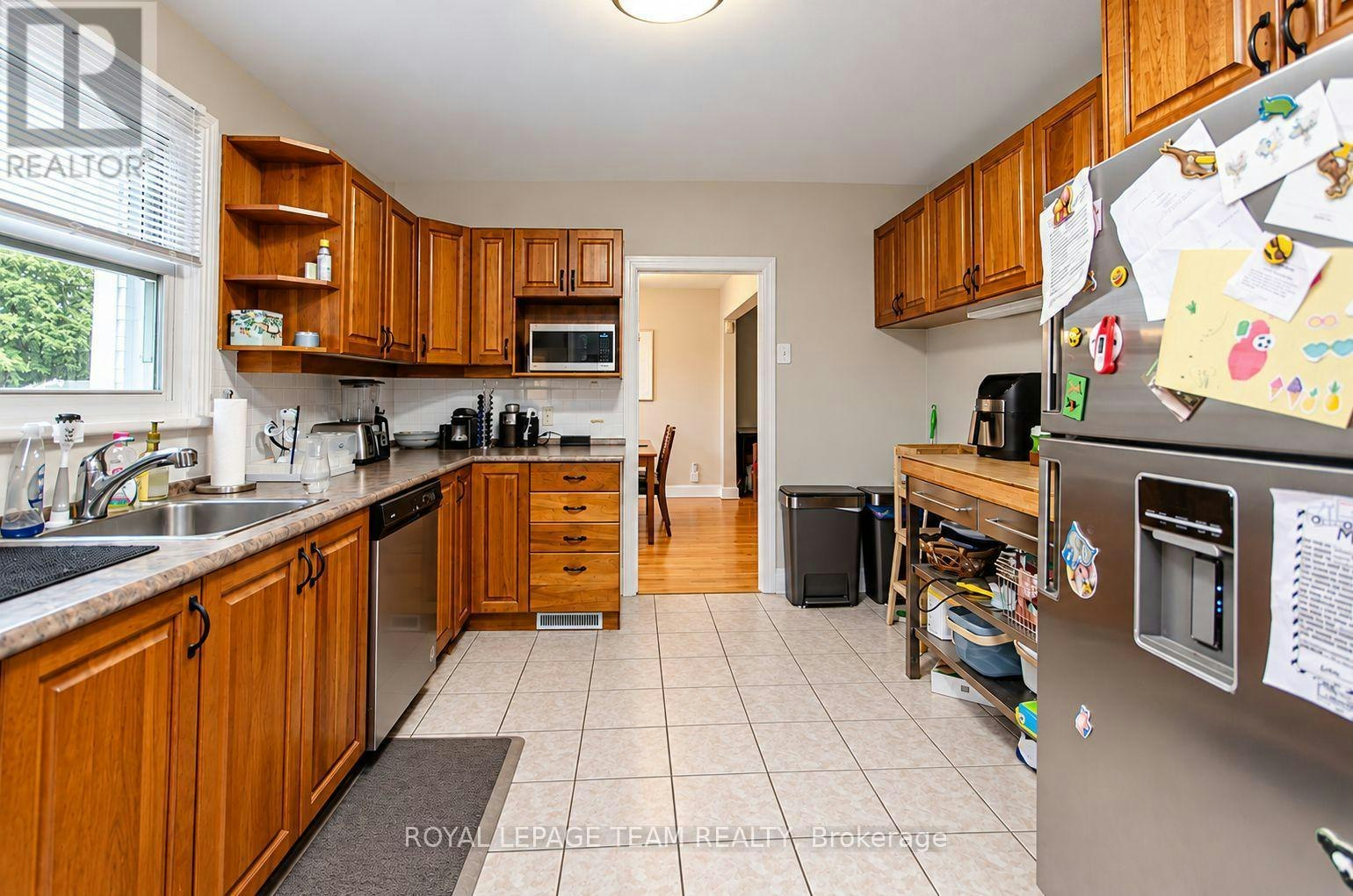 114 Withrow Avenue, Ottawa, ON, K2G 2J7 - 11