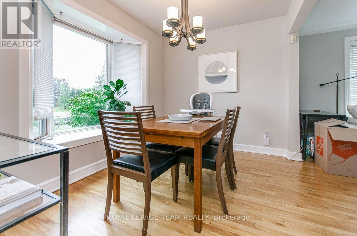 114 Withrow Avenue, Ottawa, ON, K2G 2J7 - 8