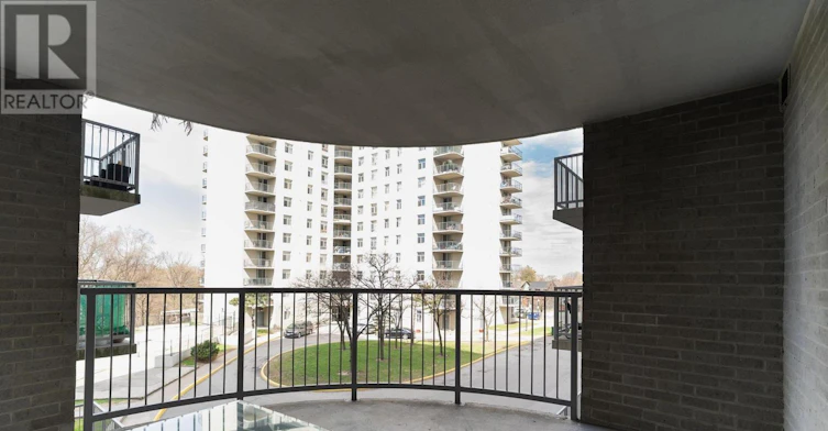 306-3559 Eglinton Avenue W, Toronto, ON, M6M 5C6 - 27