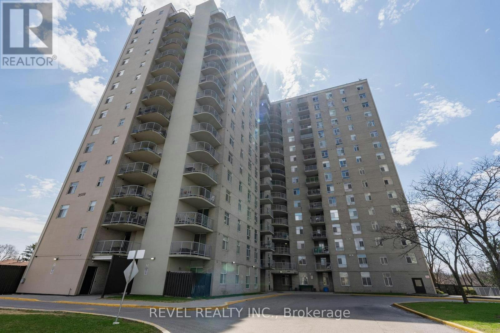 306-3559 Eglinton Avenue W, Toronto, ON, M6M 5C6 - 34