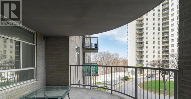 306-3559 Eglinton Avenue W, Toronto, ON, M6M 5C6 - 26