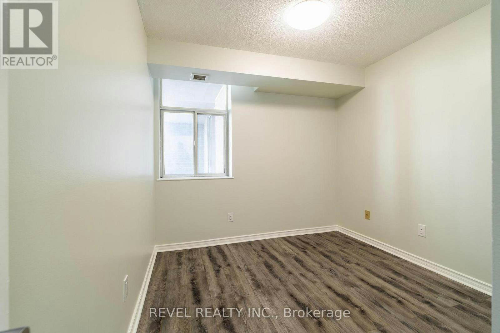 306-3559 Eglinton Avenue W, Toronto, ON, M6M 5C6 - 18