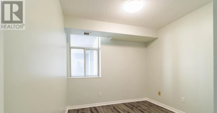 306-3559 Eglinton Avenue W, Toronto, ON, M6M 5C6 - 18
