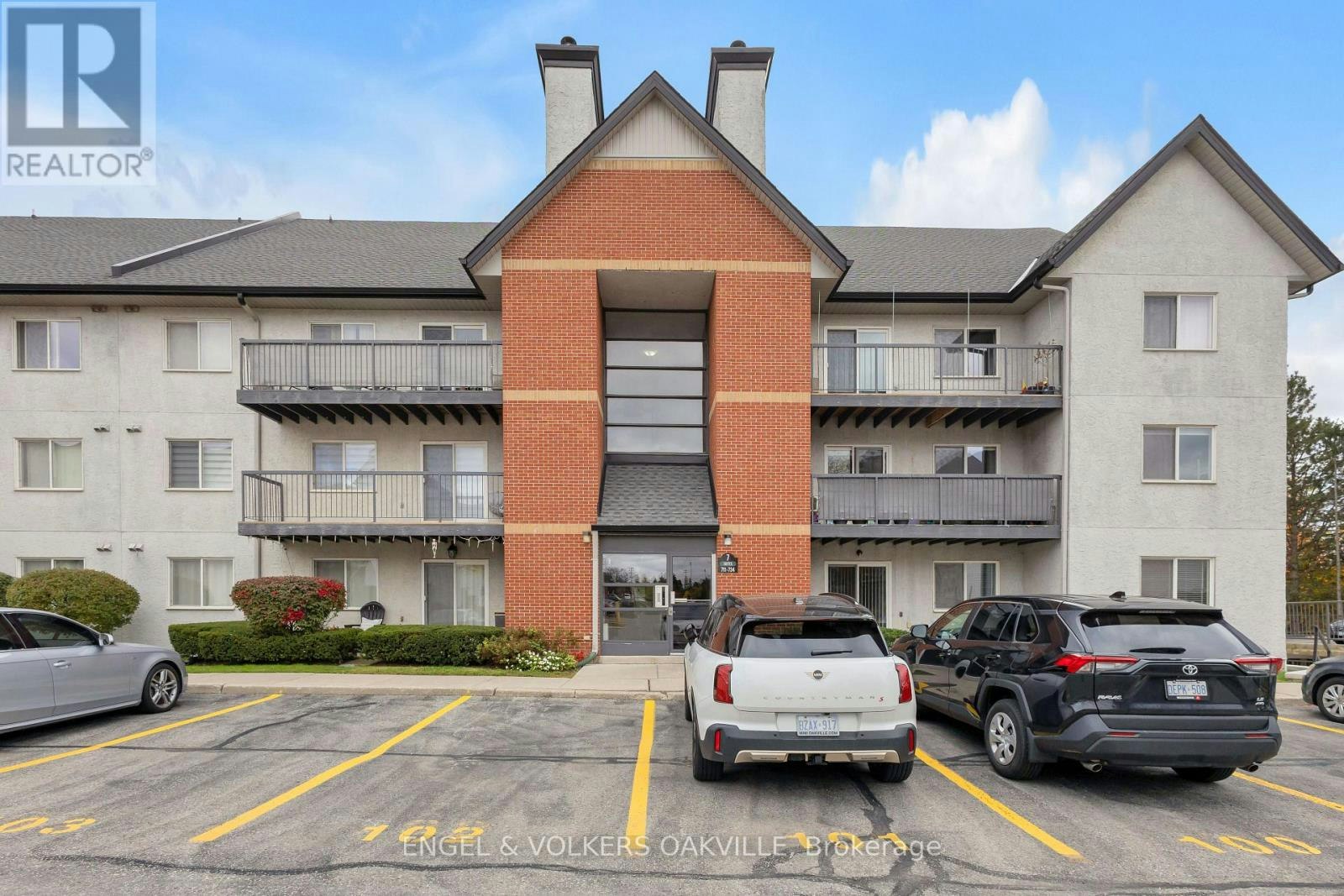 712-1450 Glen Abbey Gate, Oakville, ON, L6M 2V7