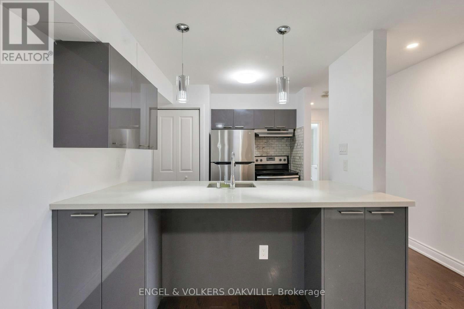 712-1450 Glen Abbey Gate, Oakville, ON, L6M 2V7 - 6