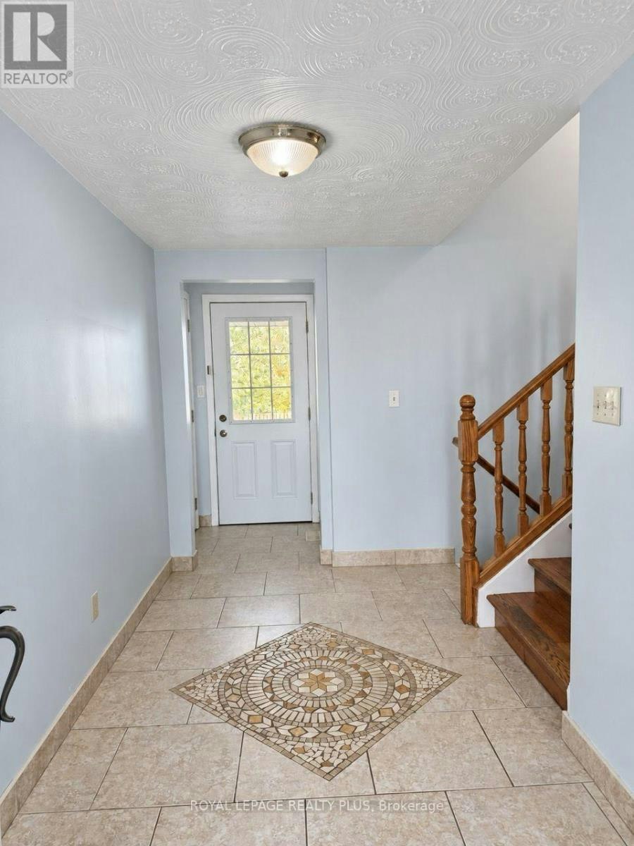 3167 56 Highway, Hamilton, ON, L0R 1C0 - 2