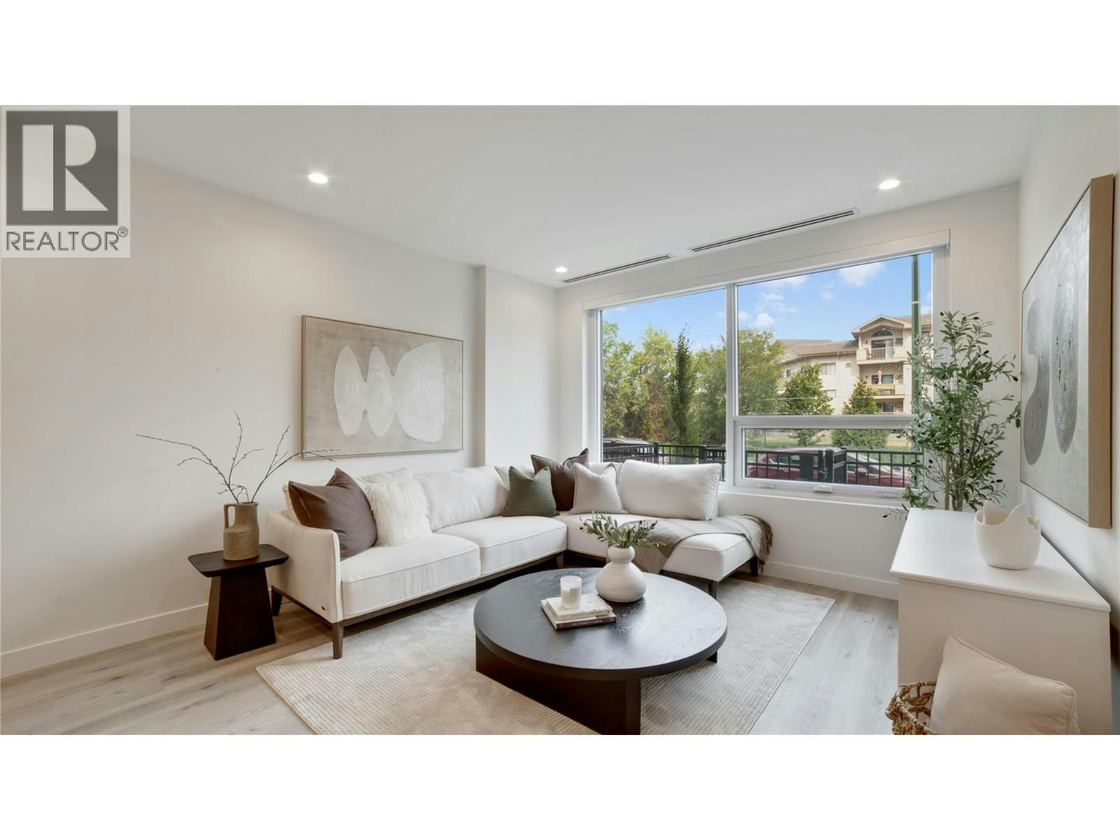 472 Lanfranco Road, Kelowna, BC, V1W 0H6 - 9