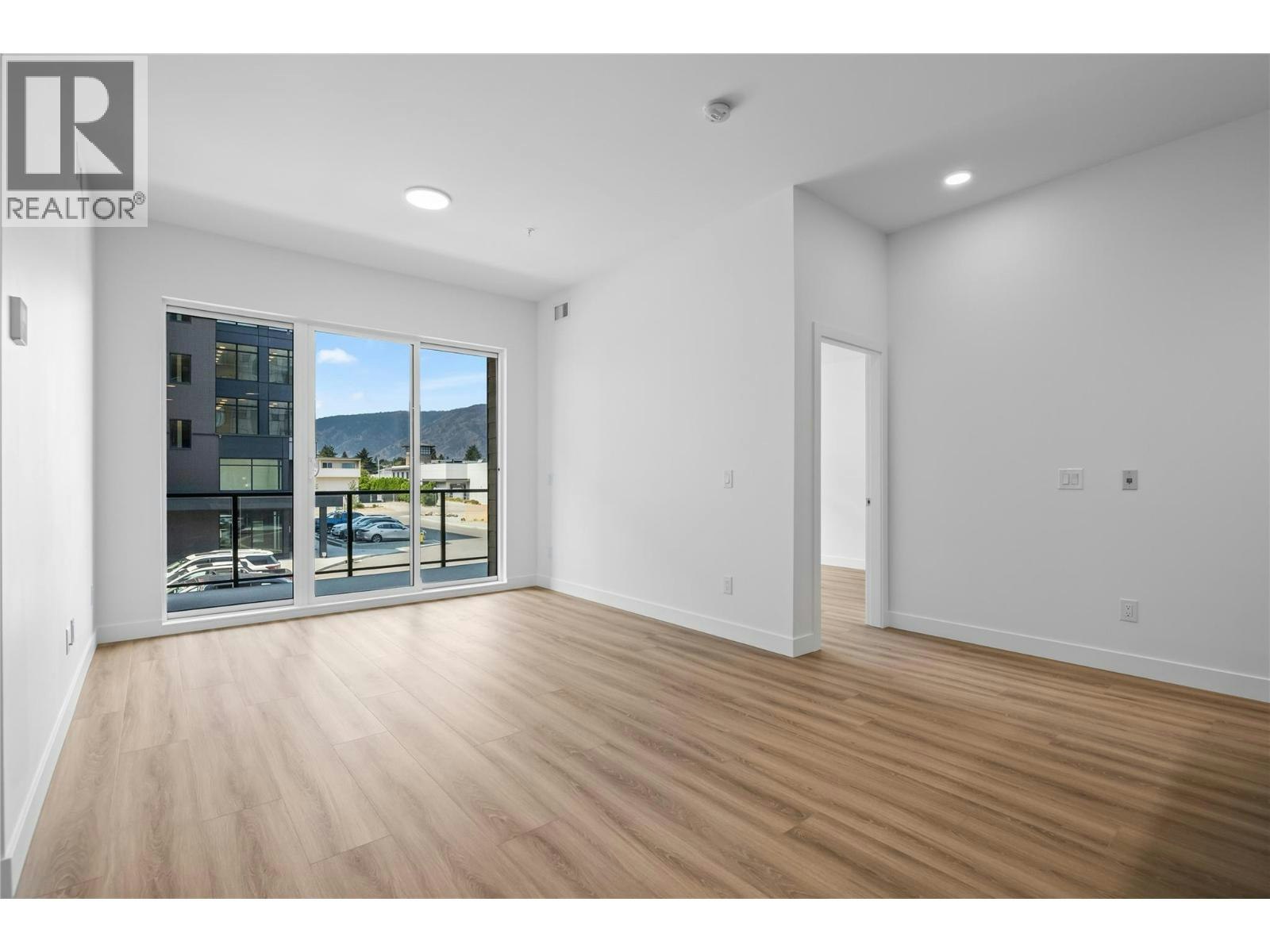 208-2760 Olalla Road, West Kelowna, BC, V1Z 2A9 - 12