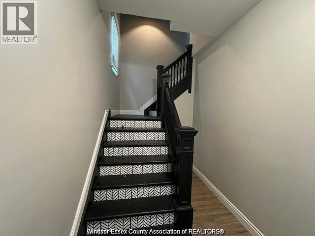 UPPER-746 Dougall Avenue, Windsor, ON, N9A 4P8 - 3