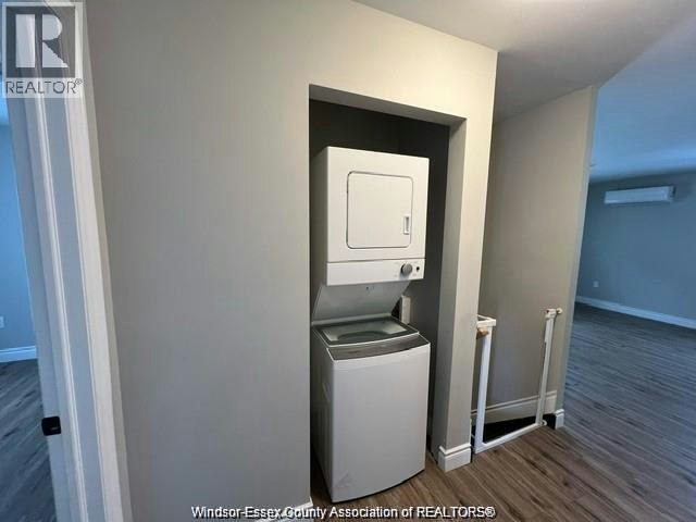 UPPER-746 Dougall Avenue, Windsor, ON, N9A 4P8 - 6