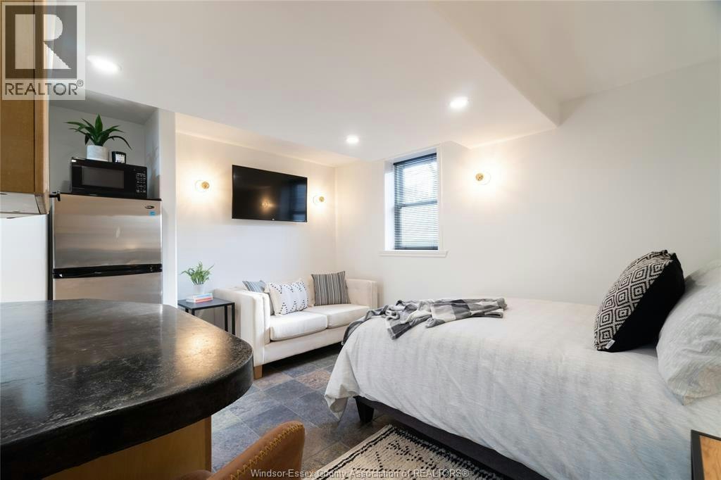 9-269 Randolph Place, Windsor, ON, N9B 2T2 - 3