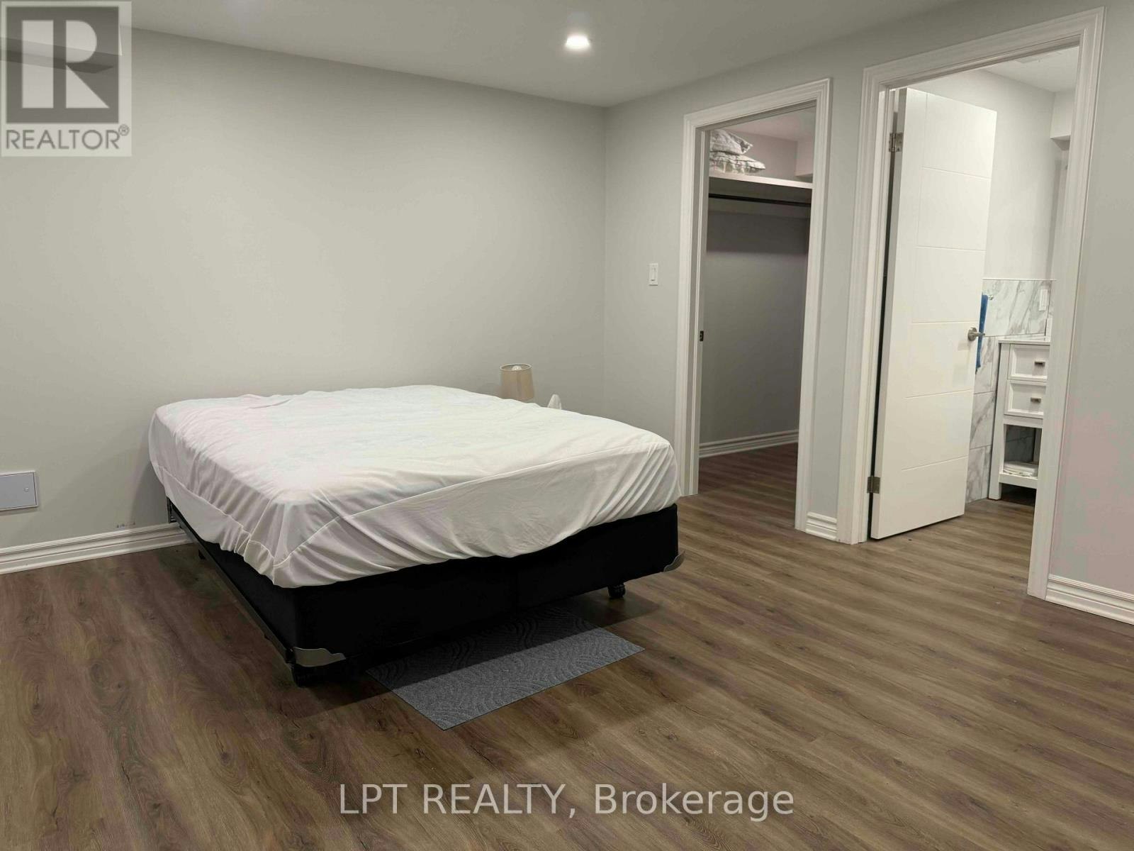 LOWER LEVEL-14 Blue Forest Drive, Toronto, ON, M3H 4W2 - 6