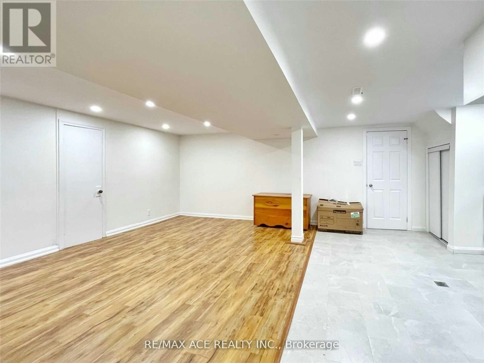 BSMT-246 Horsham Avenue, Toronto, ON, M2N 2A6 - 6