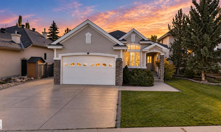 876 Twin Brooks Cl NW NW