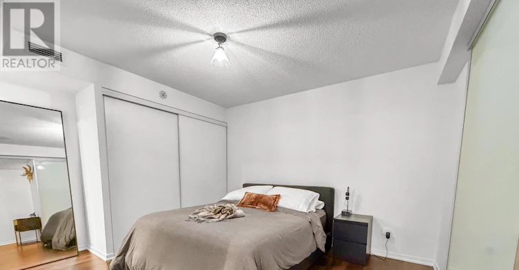 811-20 Joe Shuster Way, Toronto, ON, M6K 0A3 - 5
