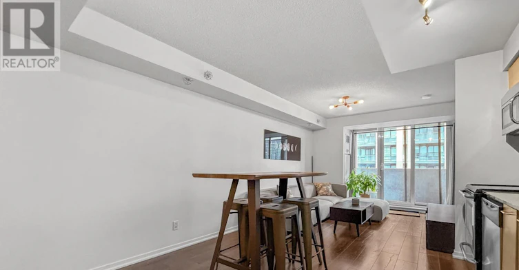 811-20 Joe Shuster Way, Toronto, ON, M6K 0A3 - 3