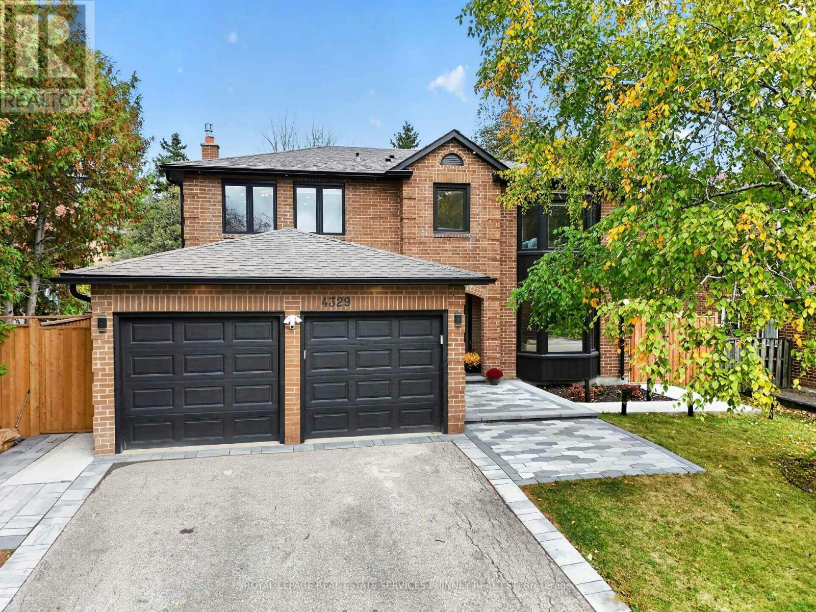 4329 Hartfield Grove, Mississauga, ON, L4W 2Y6