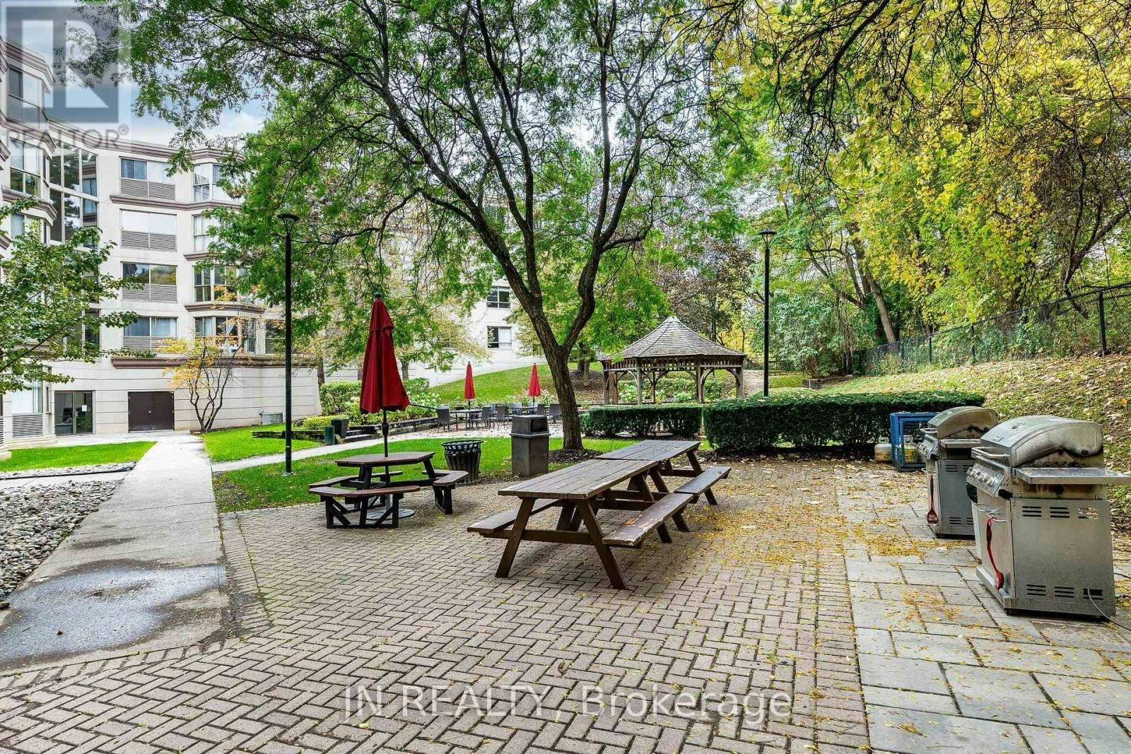 428-8351 Mclaughlin Road, Brampton, ON, L6Y 4H8