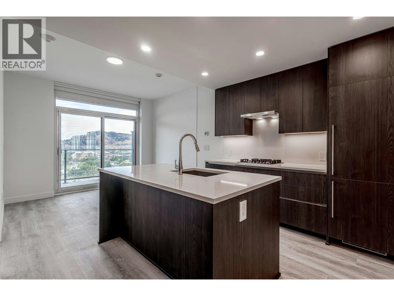 1401-238 Leon Avenue, Kelowna, BC, V1Y 0N6 - 2