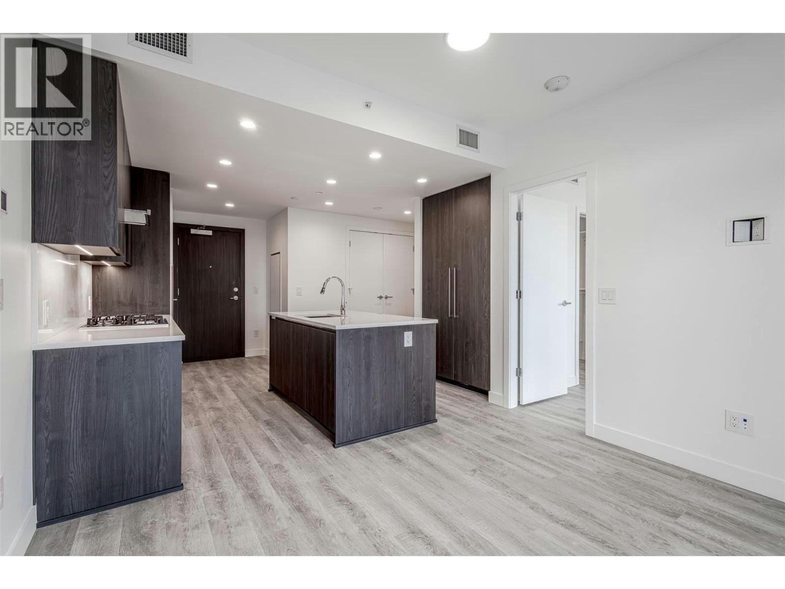 1401-238 Leon Avenue, Kelowna, BC, V1Y 0N6 - 6