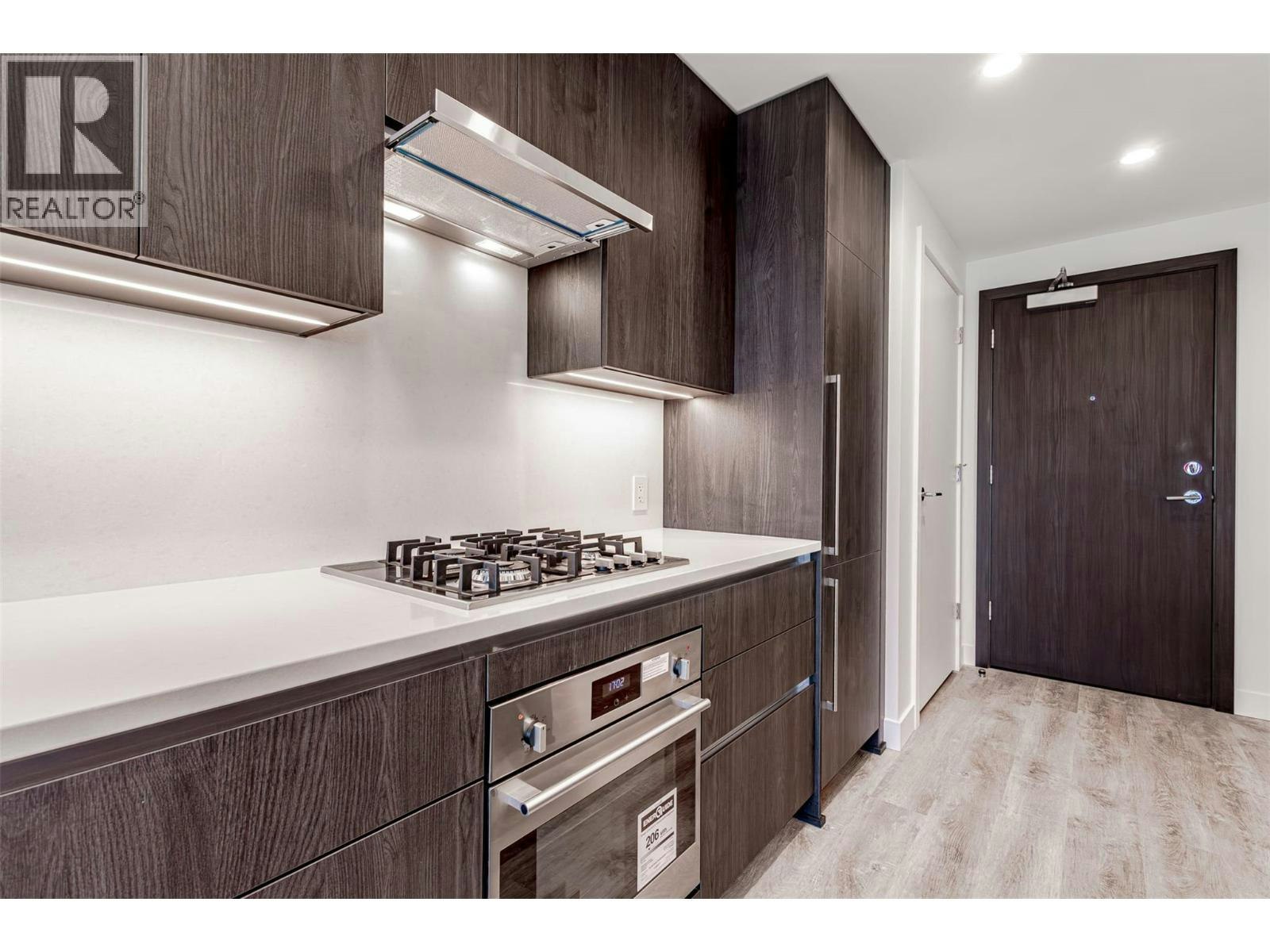 1401-238 Leon Avenue, Kelowna, BC, V1Y 0N6 - 3