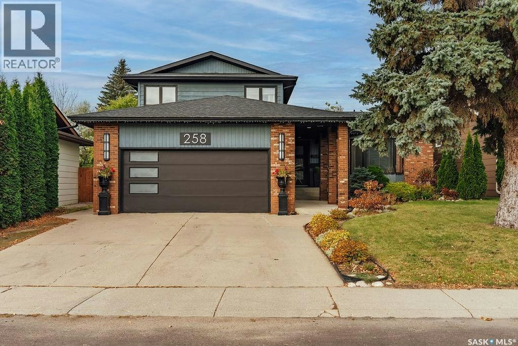 258 Ae Adams Crescent, Saskatoon, SK, S7K 5M9
