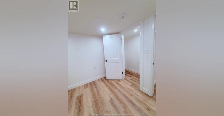 LOWER-1748 Hall Avenue, Windsor, ON, N8W 2L4 - 8