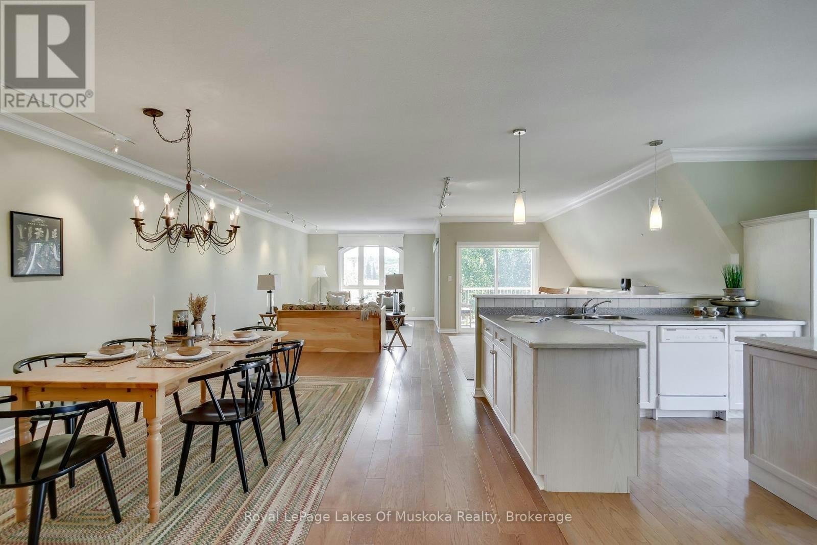 401-31 Dairy Lane, Huntsville, ON, P1H 2L7 - 4