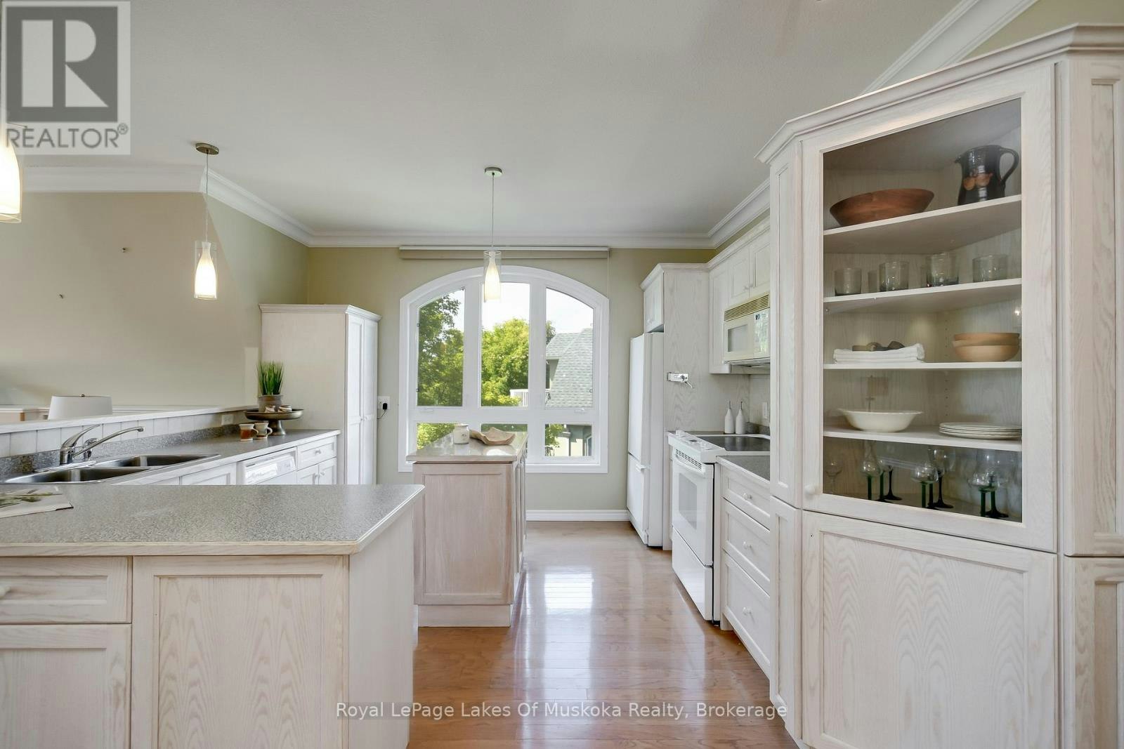 401-31 Dairy Lane, Huntsville, ON, P1H 2L7 - 5