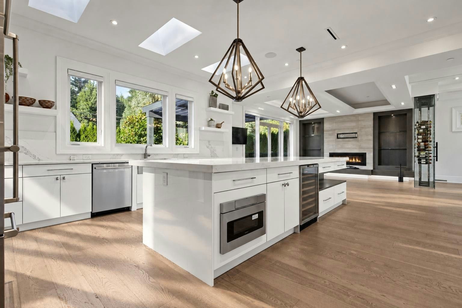 14237 Vine Avenue, Surrey, BC, V4B 2S9 - 15