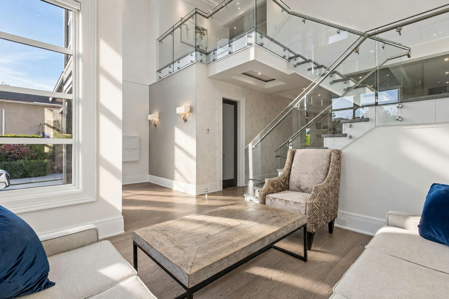 14237 Vine Avenue - 2