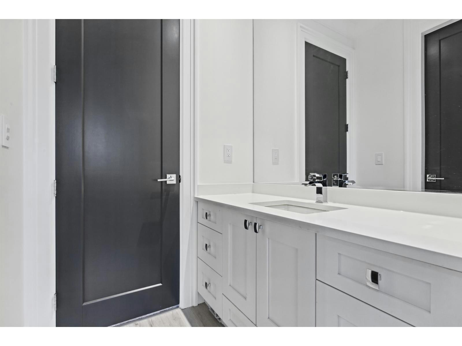 14237 Vine Avenue, Surrey, BC, V4B 2S9 - 28