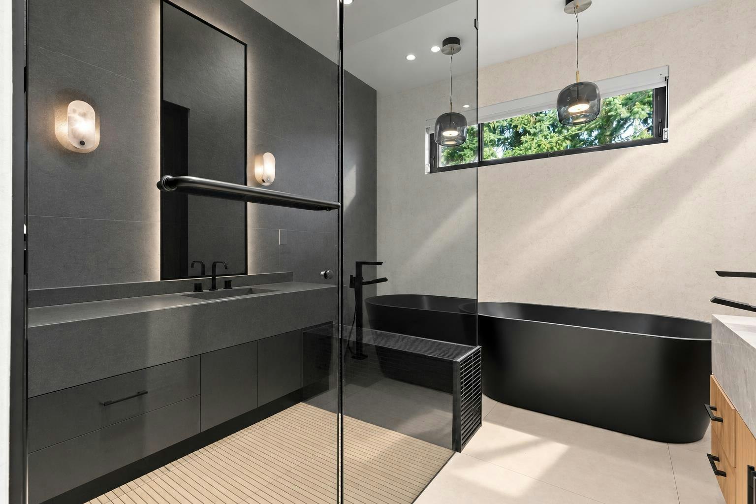 1072 Habgood Street, Surrey, BC, V4B 4W8 - 29