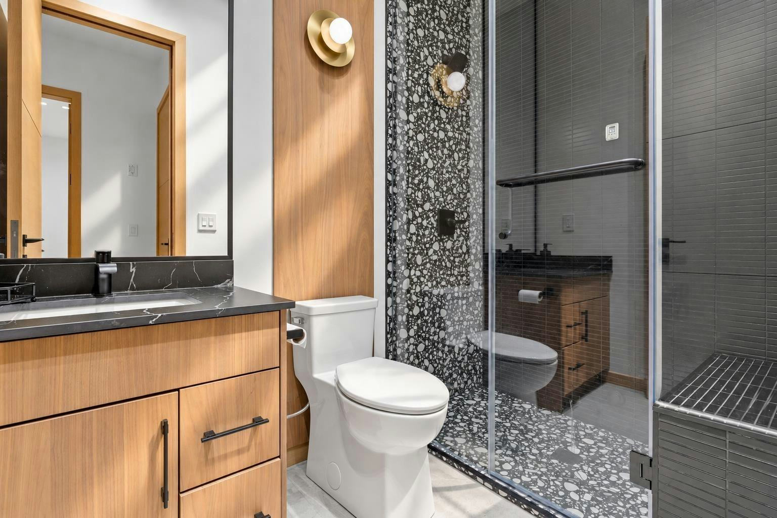 1072 Habgood Street, Surrey, BC, V4B 4W8 - 37