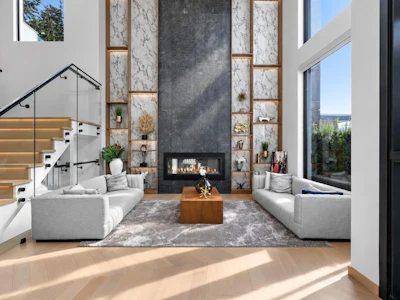 1072 Habgood Street - 3