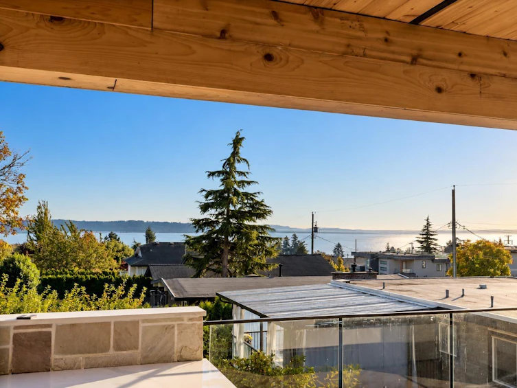 1072 Habgood Street, Surrey, BC, V4B 4W8 - 24