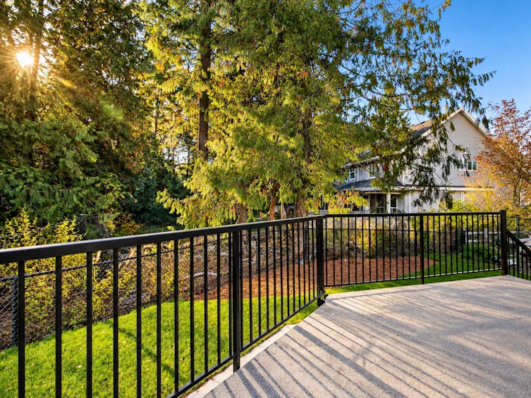 13919 64a Avenue, Surrey, BC, V3W 1Y7 - 24