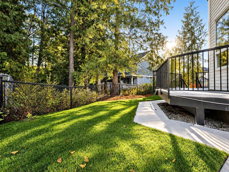 13919 64a Avenue, Surrey, BC, V3W 1Y7 - 25
