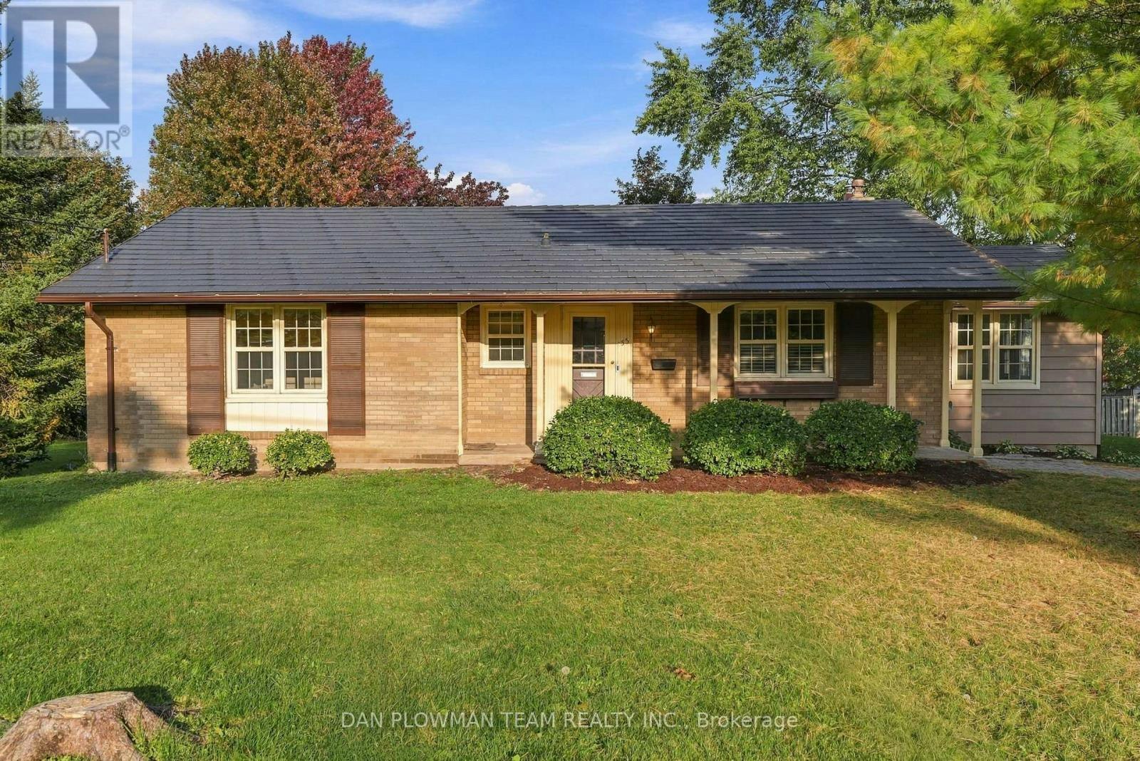 153 Liberty Street N, Clarington, ON, L1C 2M2