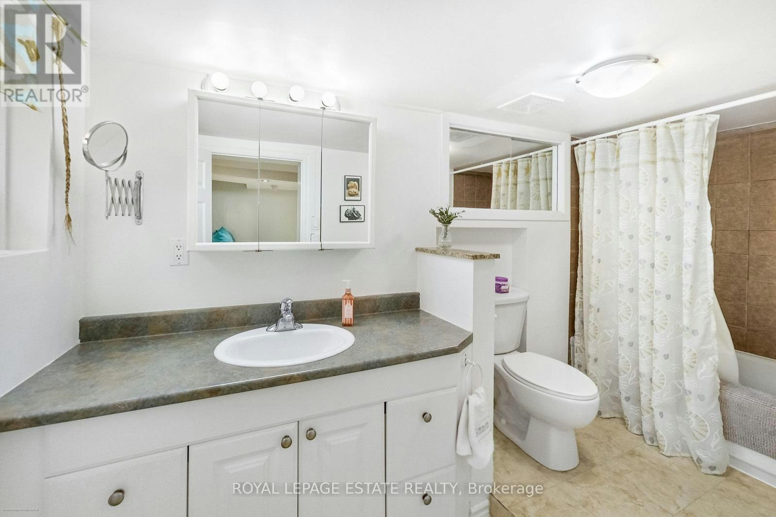 BSMT-4 Linton Avenue, Toronto, ON, M1N 1W6 - 5