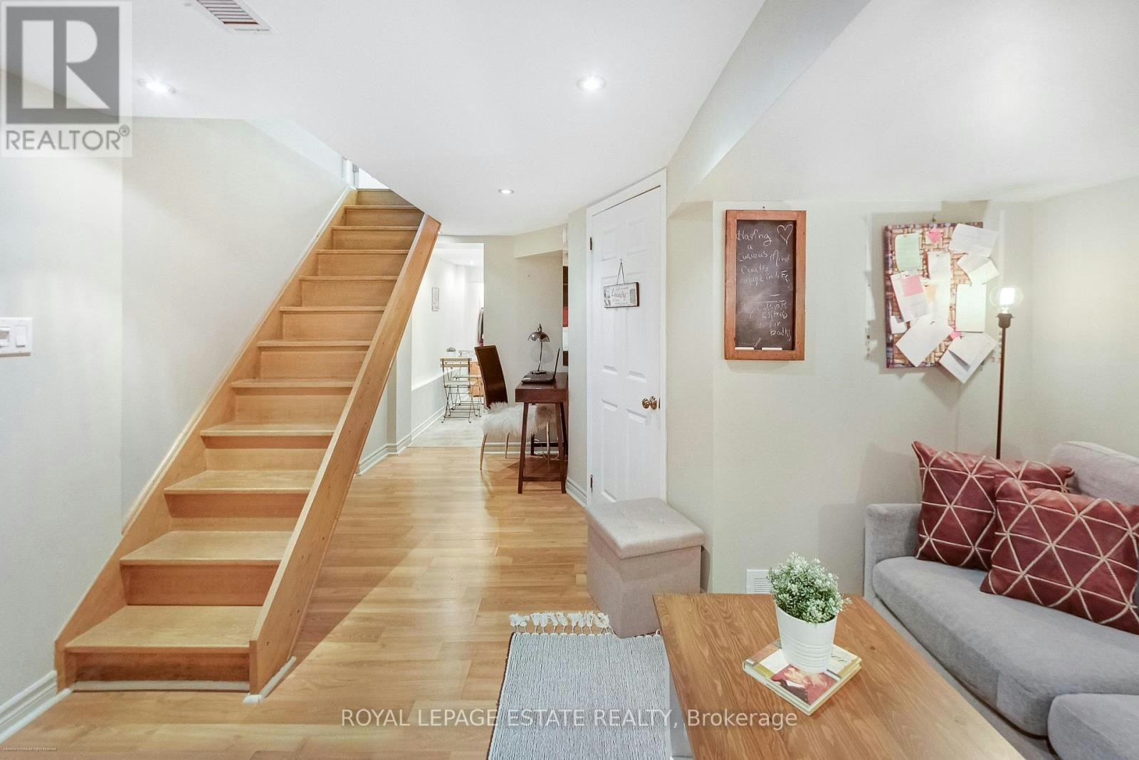 BSMT-4 Linton Avenue, Toronto, ON, M1N 1W6 - 2