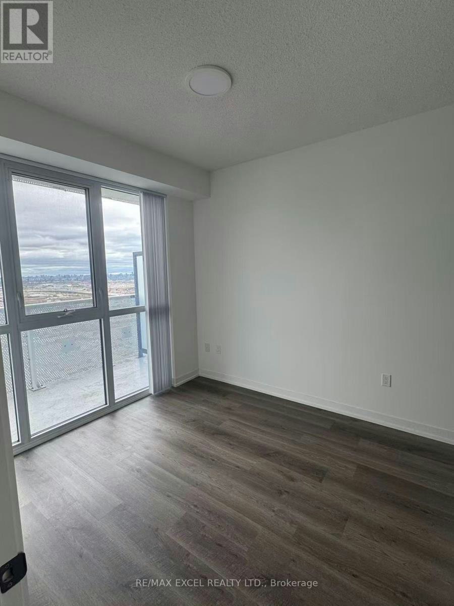 4307-8 Interchange Way, Vaughan, ON, L4K 0R2 - 5