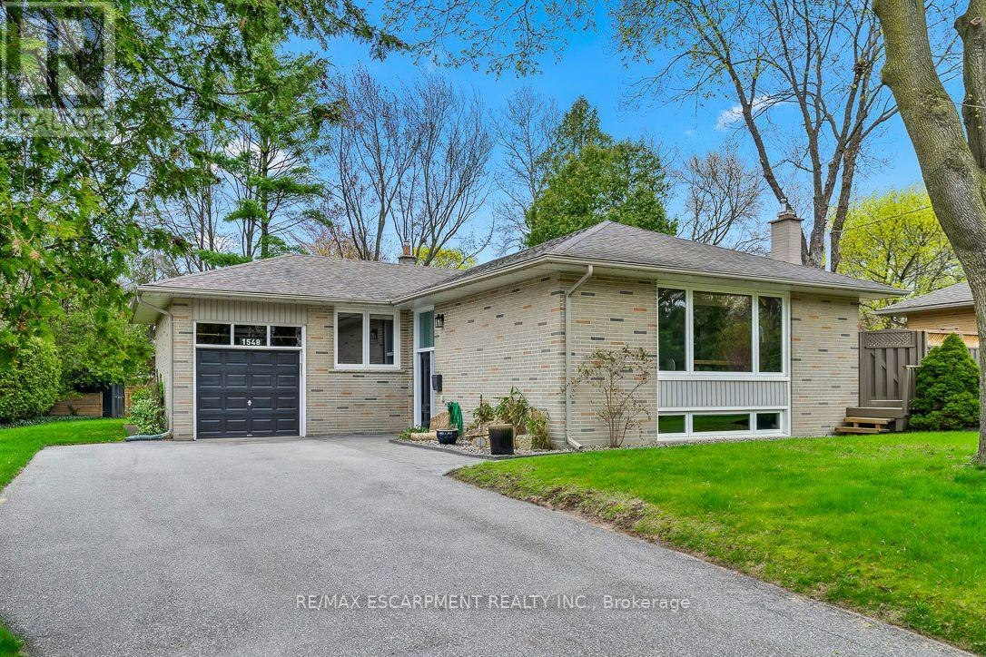 1548 Wembury Road, Mississauga, ON, L5J 2L9