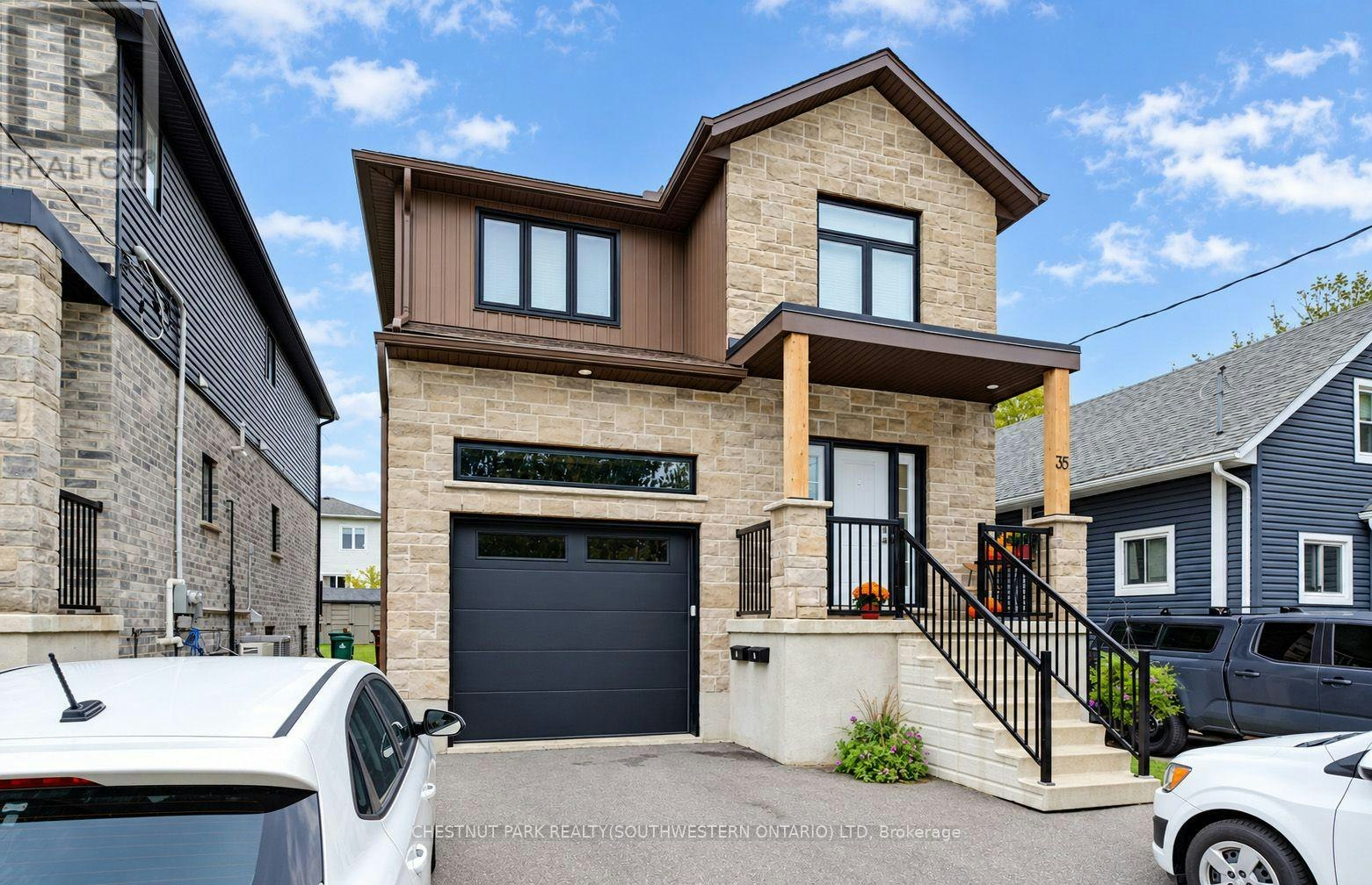 B-35 Second Avenue, Kitchener, ON, N2C 1N4