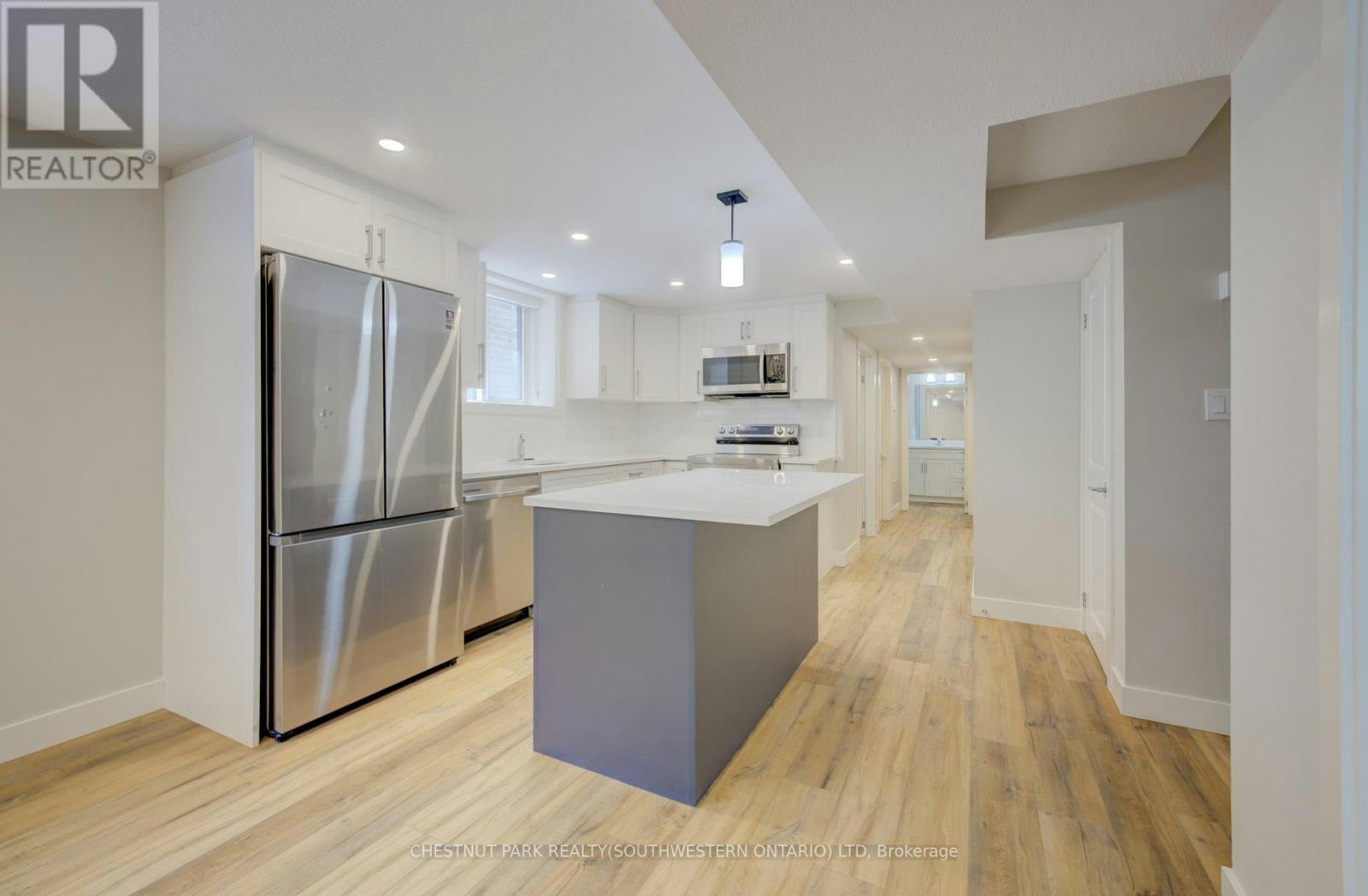 B-35 Second Avenue, Kitchener, ON, N2C 1N4 - 7