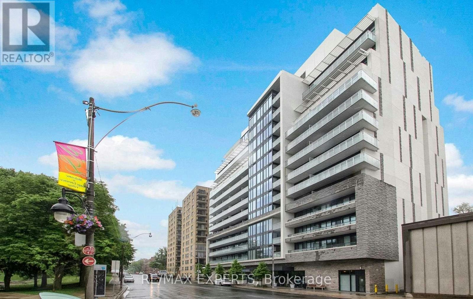 206-3018 Yonge Street, Toronto, ON, L4H 3T6
