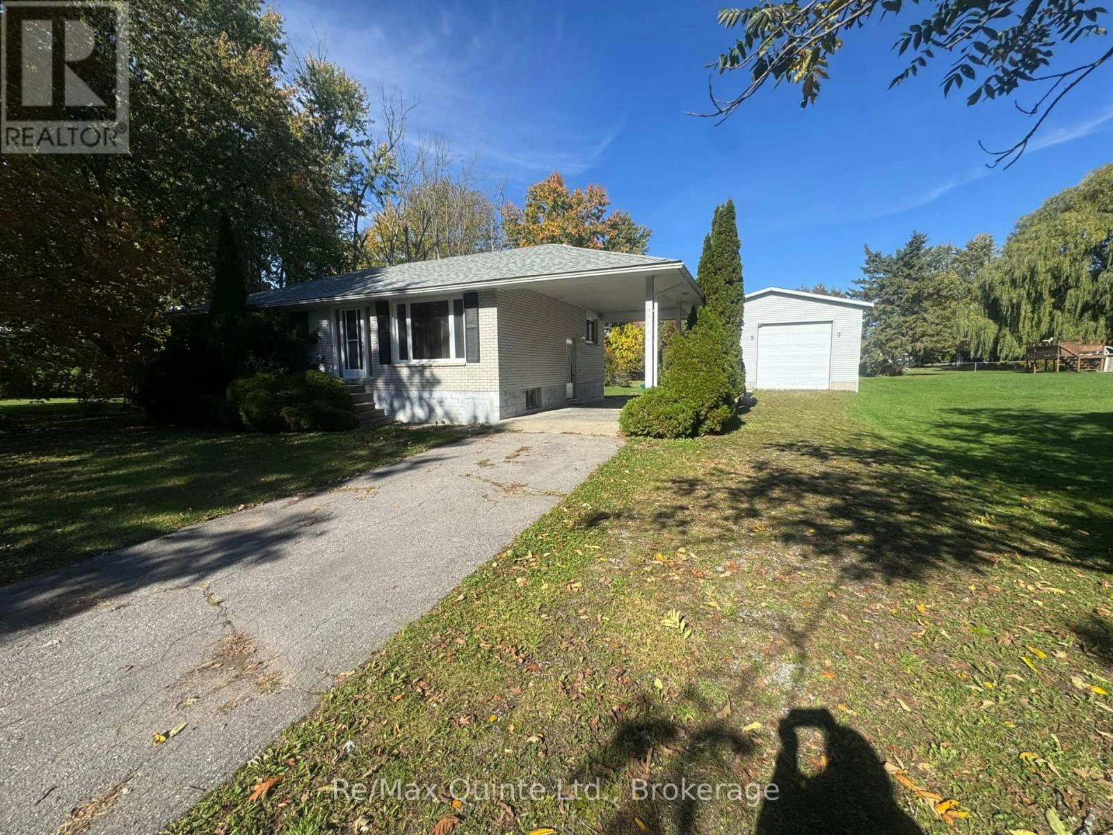 20 Ross Avenue, Quinte West, ON, K8V 0N4