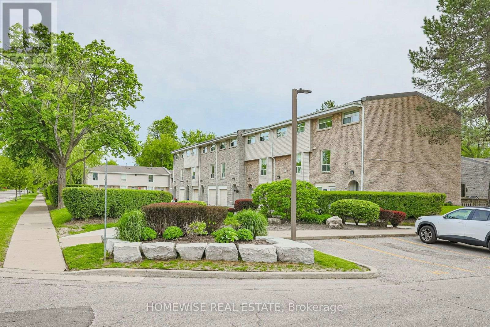 33-560 Waverly Street N, Oshawa, ON, L1J 5Y4 - 36