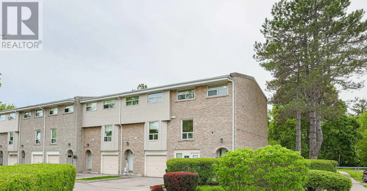 33-560 Waverly Street N, Oshawa, ON, L1J 5Y4 - 34